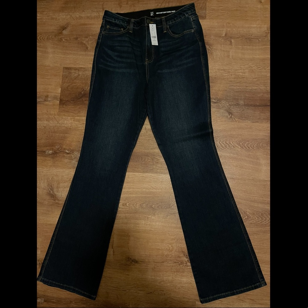NY&CO High waist curvy barely bootcut jeans SZ 14 NWT